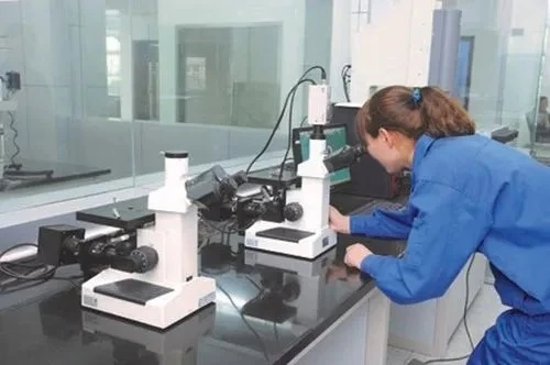 Metallographic microscopes